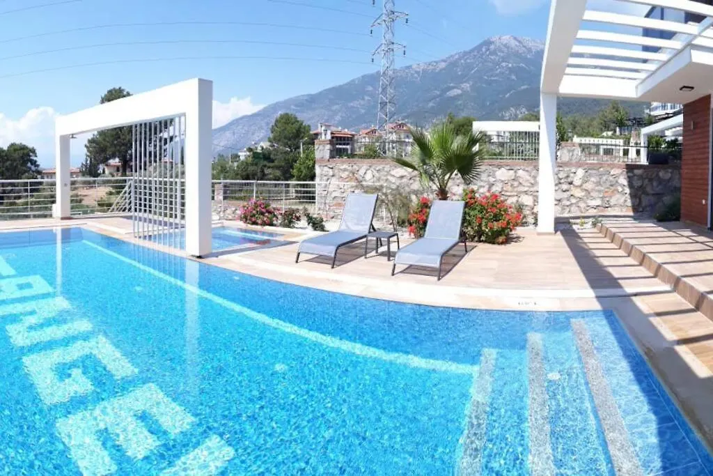 Villa Alya, Spacious 4 Bed Villa With Private Pool Fethiye 0*,