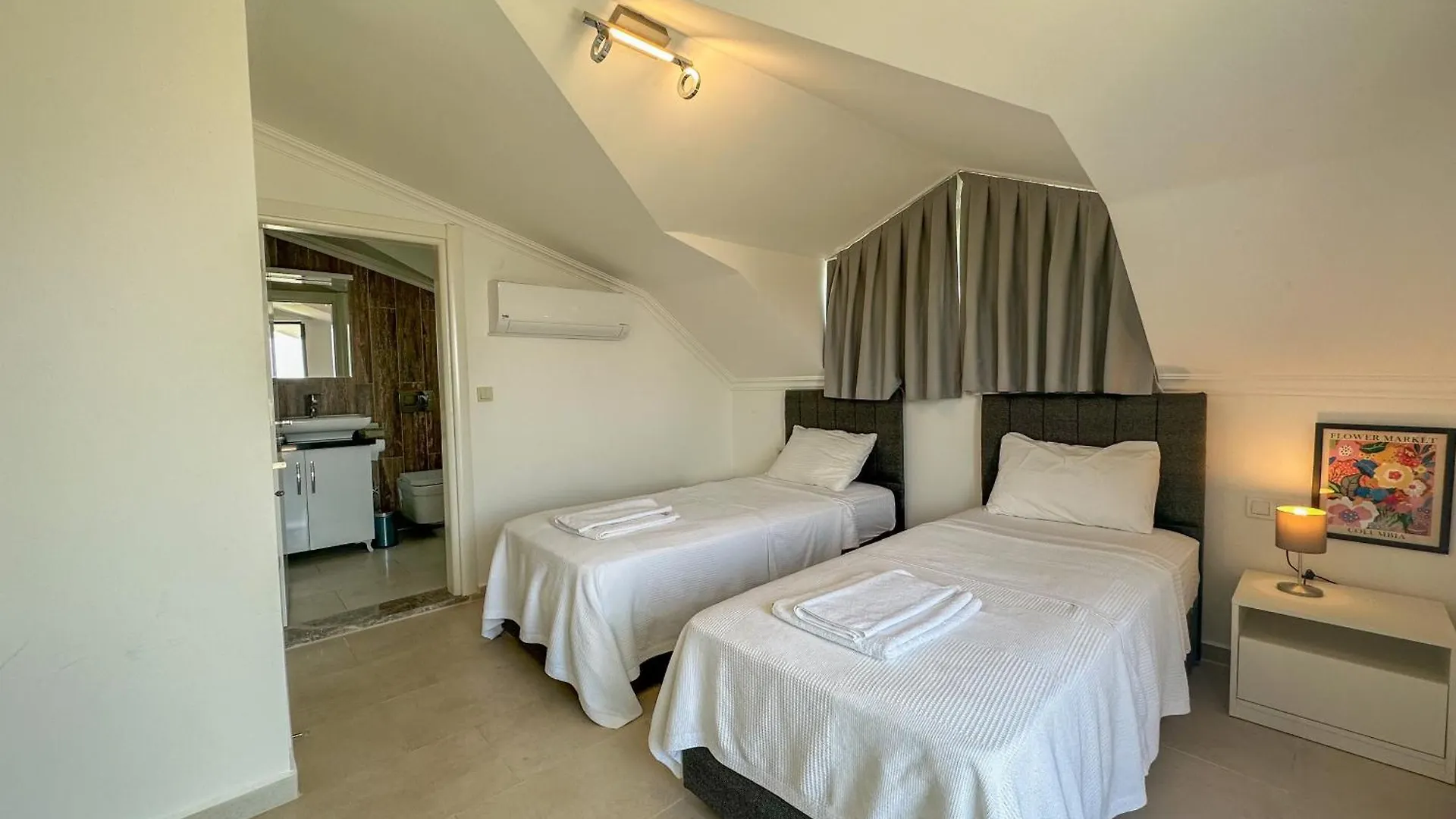 Villa Alya, Spacious 4 Bed Villa With Private Pool Fethiye Törökország